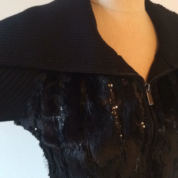 Cache sexy zip front sweater - Picture 2 of 8